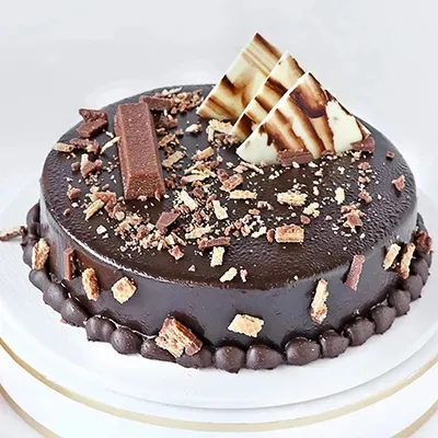 1 kg crunchy kit kat chocolate cake