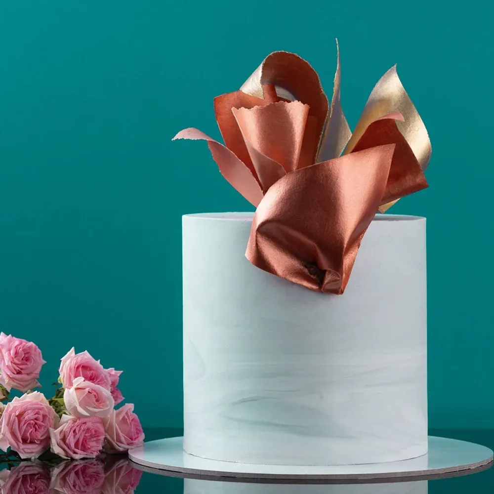 3Kg Marble and Bronze Cake